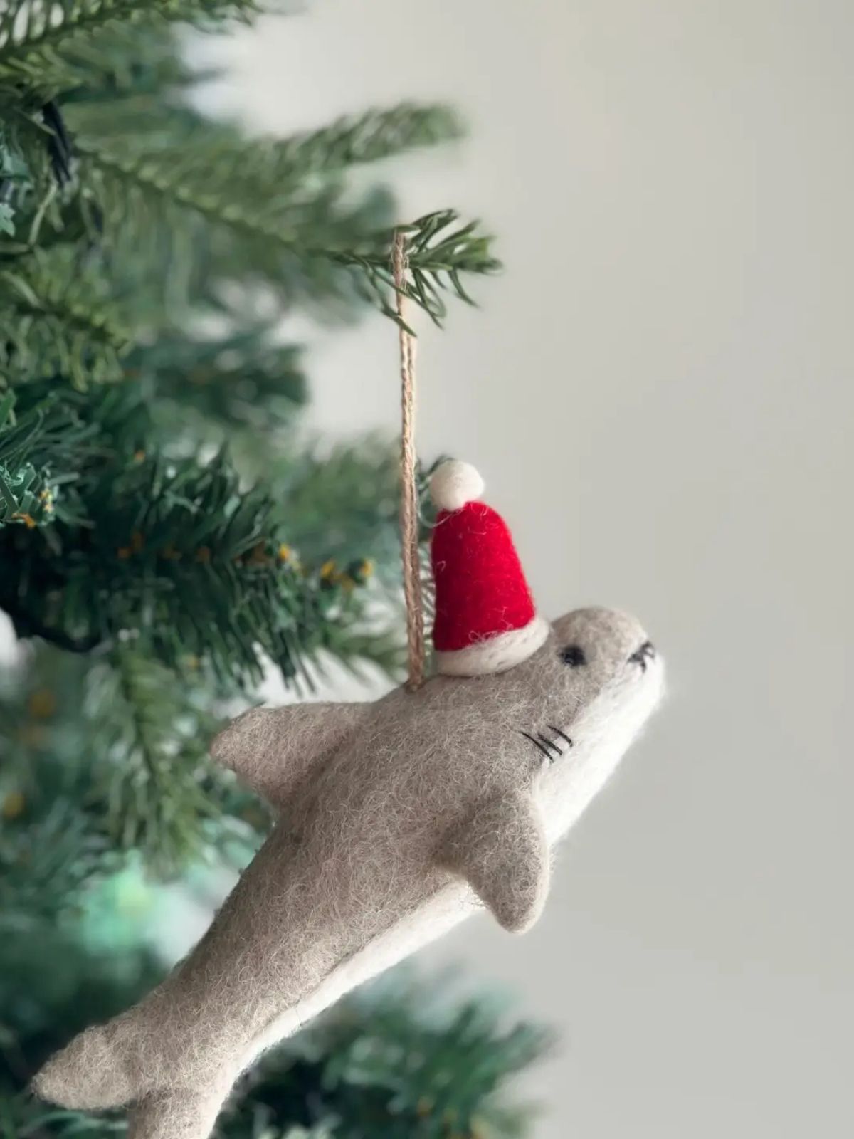 Felt Ornament - Shark w/ Xmas Hat